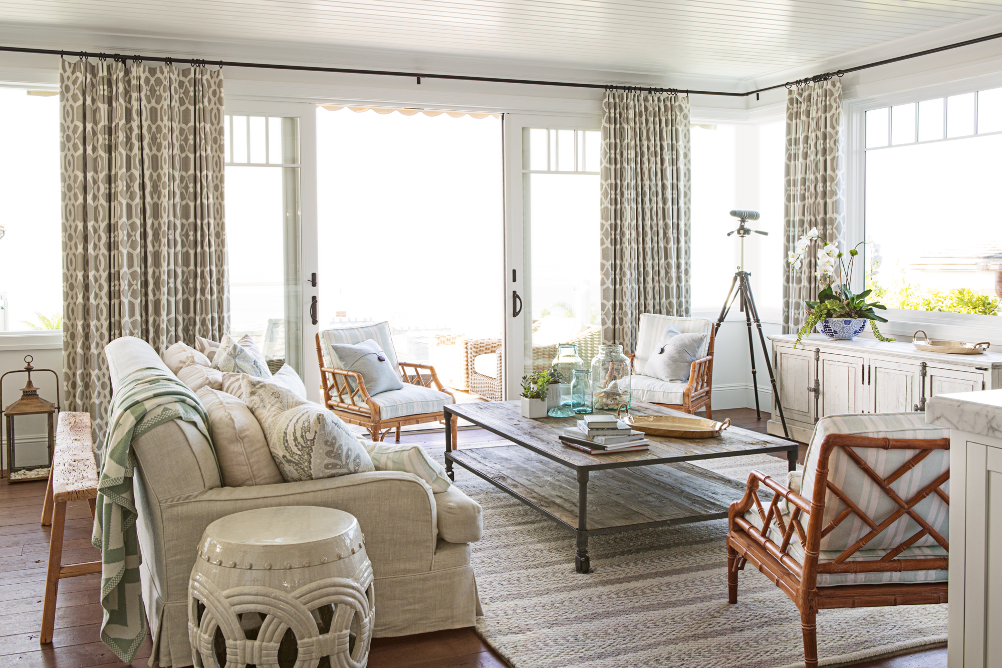Ways To Decorate Your Room At George Stover Blog