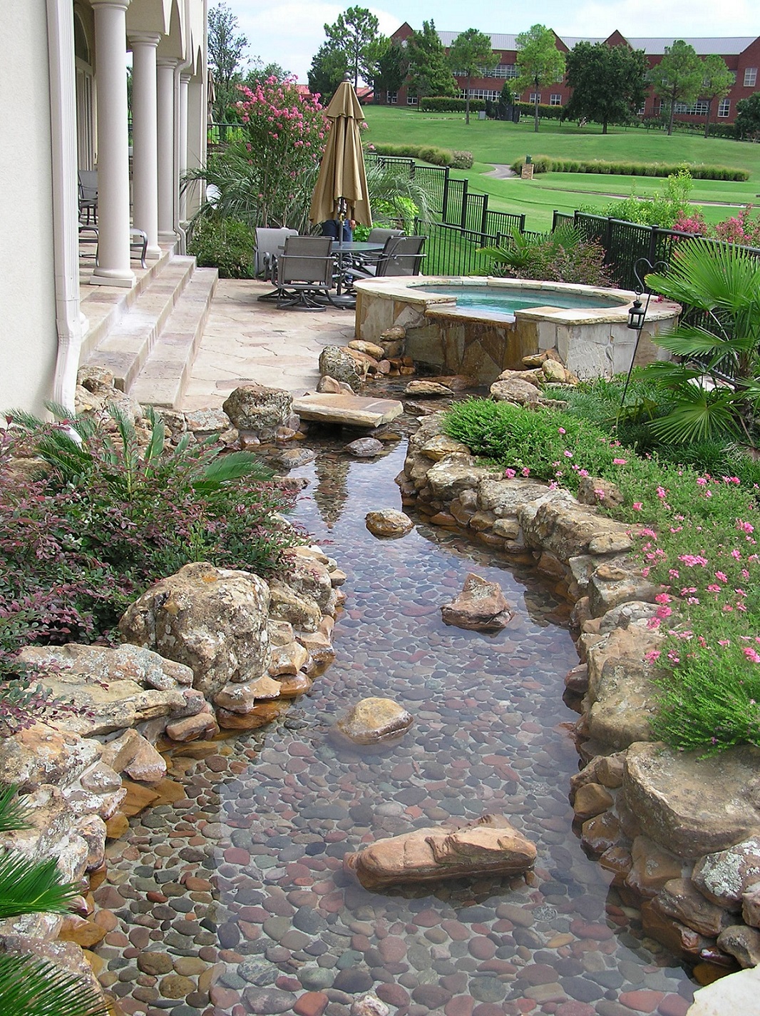  river stone garden designs