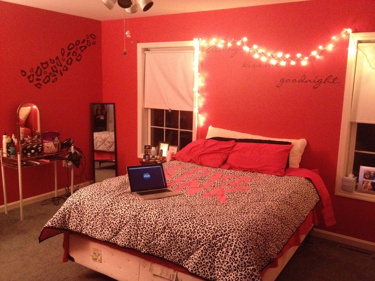 Cheetah And Red Bedroom Decorations
