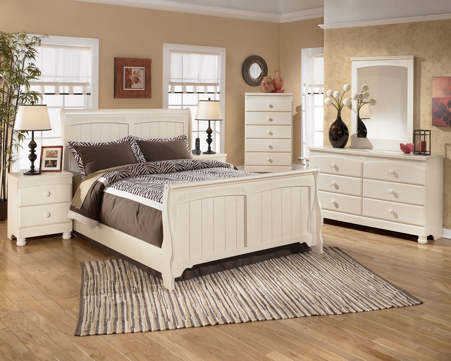 cottage bedroom furniture suite