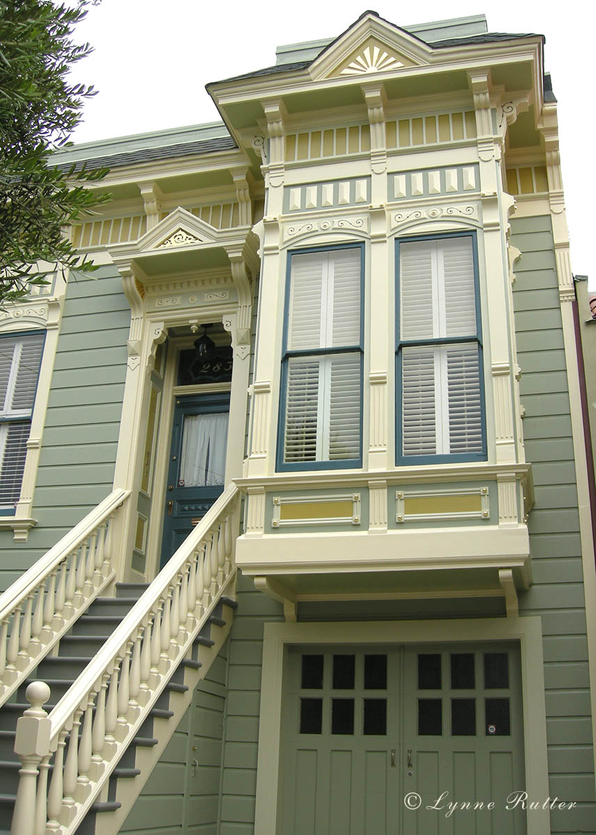 Exterior paint colors victorian houses | Hawk Haven