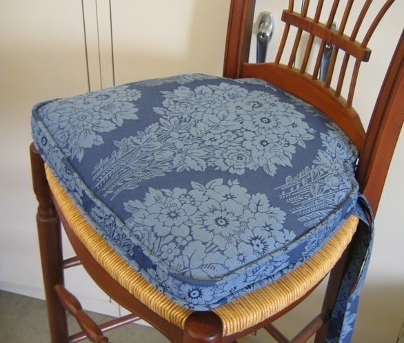 French country kitchen chair pads | Hawk Haven