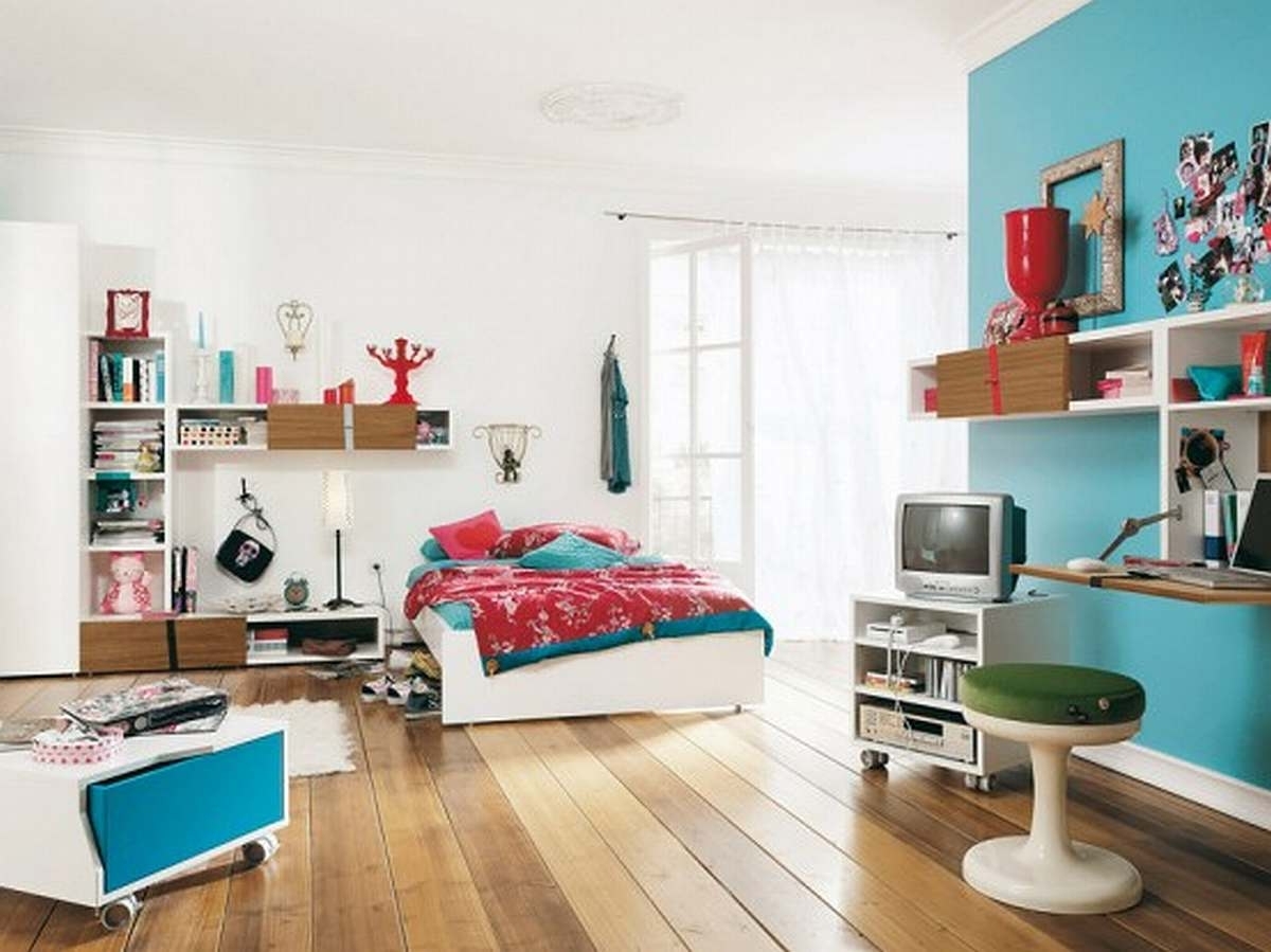 Fresh And Funky Bedroom Decorating Ideas For Girls