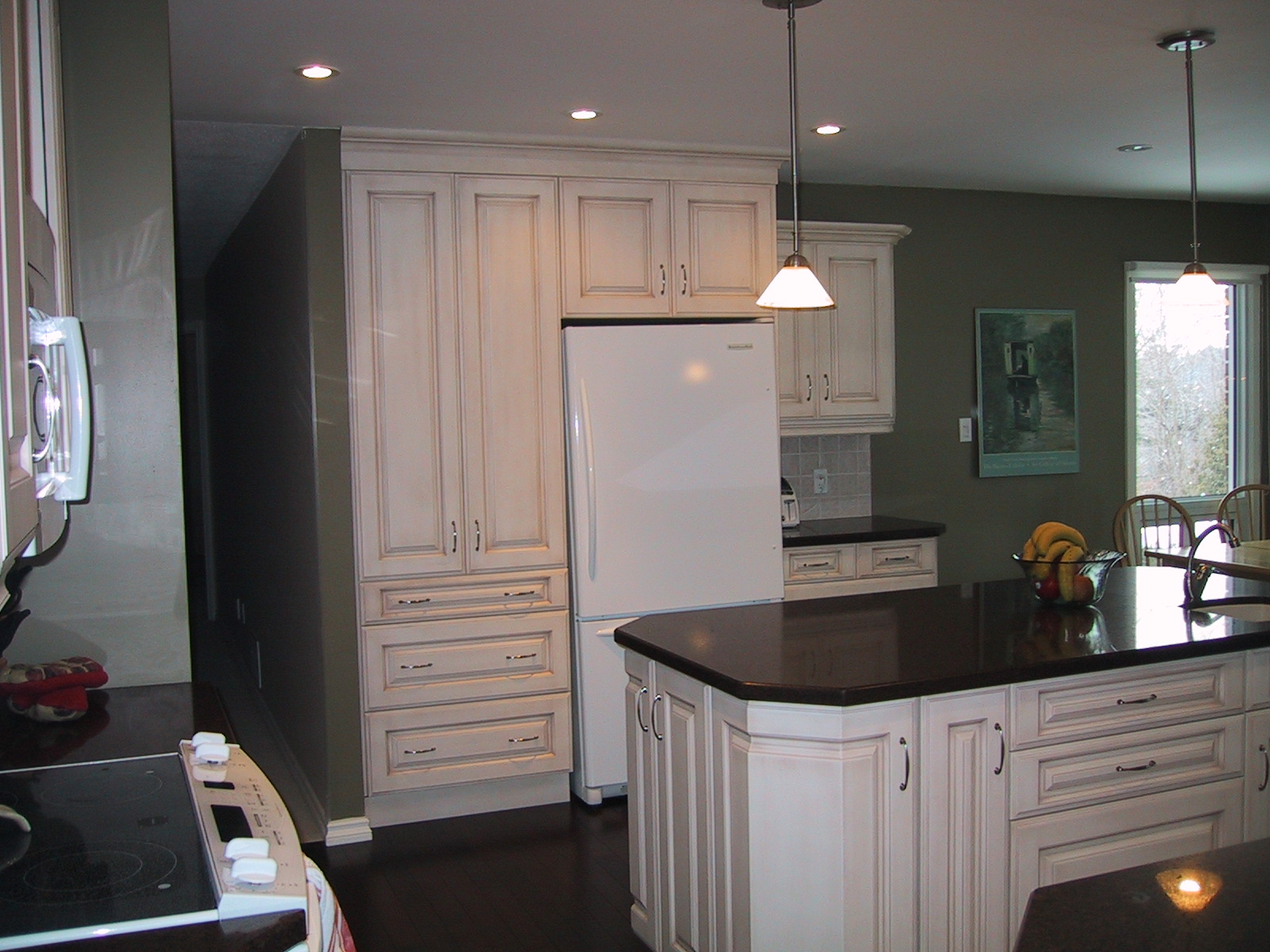 kitchen cabinet bulkhead design