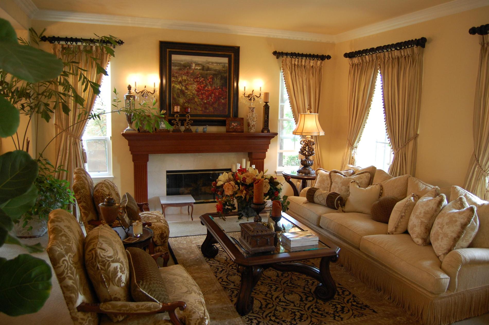 Make Your Home Feel Like Home Top Traditional Living Rooms Of Hawk Haven