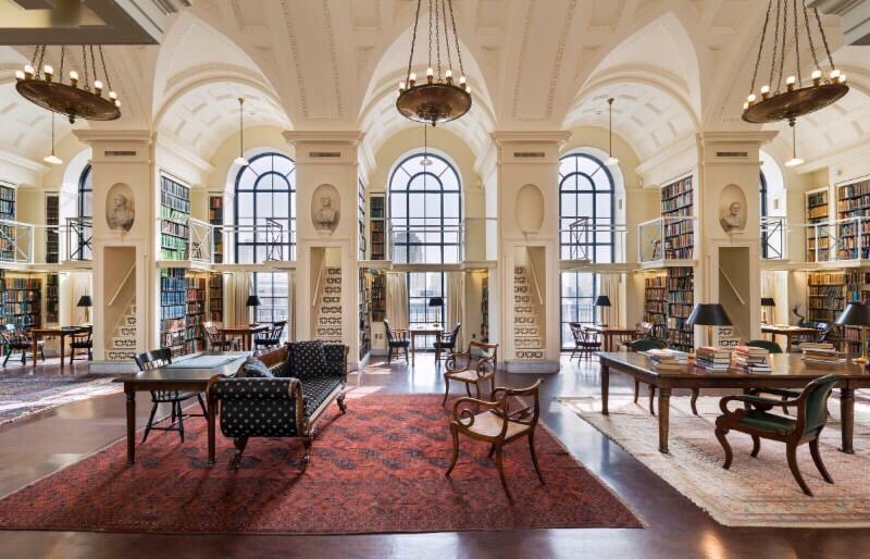 Los Angeles Private Library