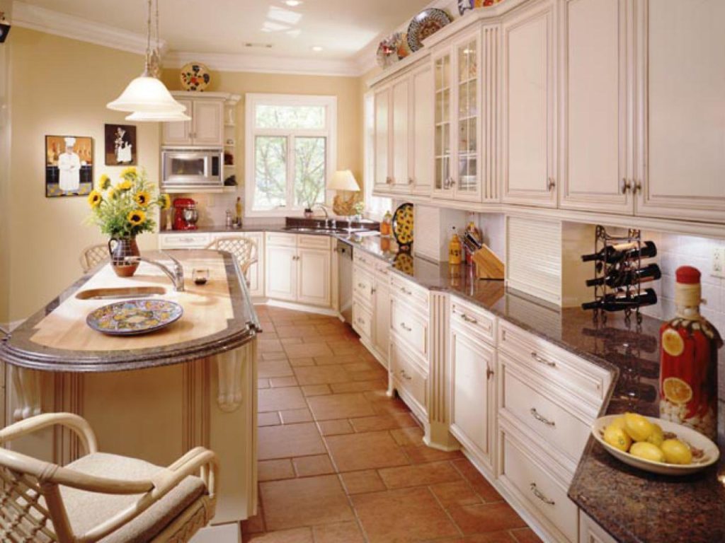 French country gourmet kitchen