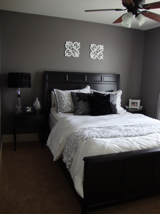 Grey and black bedroom design