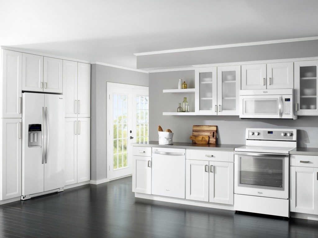 Kitchen cabinet ideas with white appliances