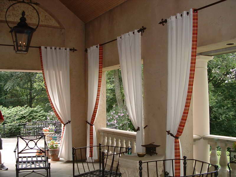 Outdoor curtains for patio