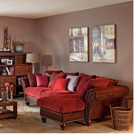 Wall paint color for red couch