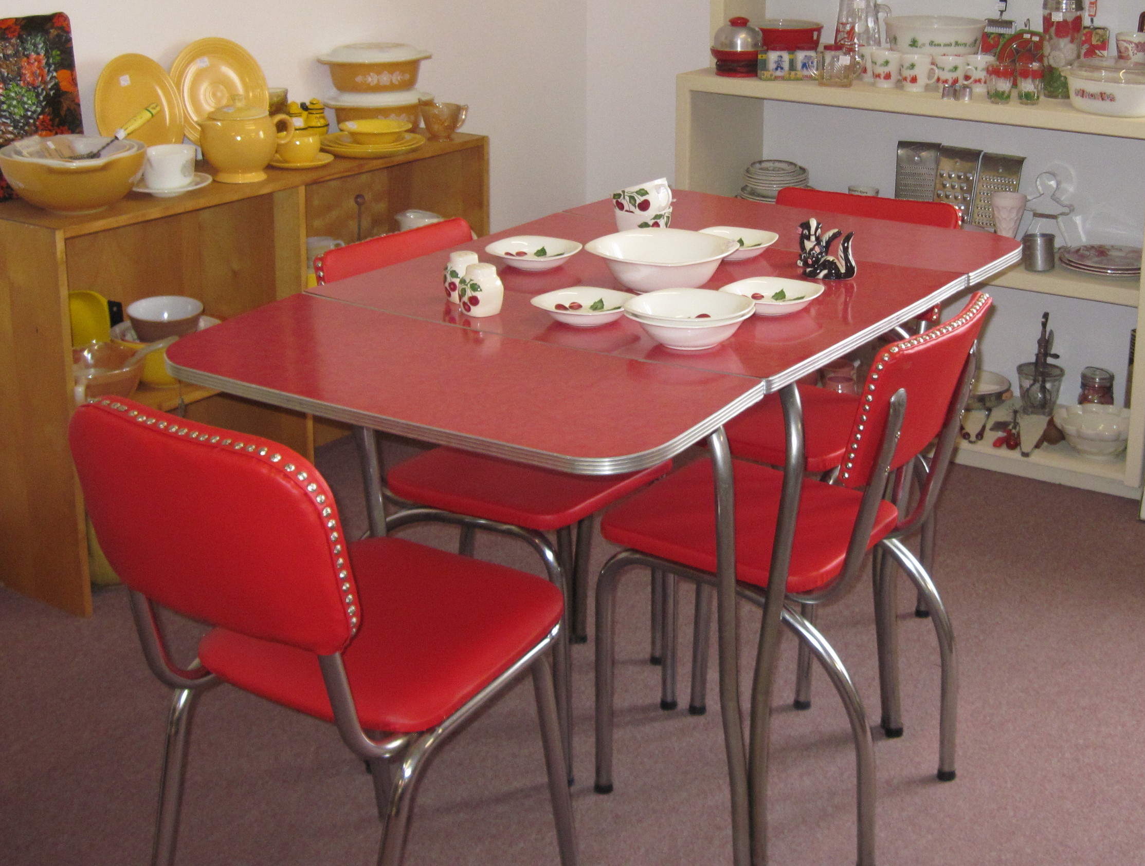 1950ﾒs retro kitchen table chairs photo - 8
