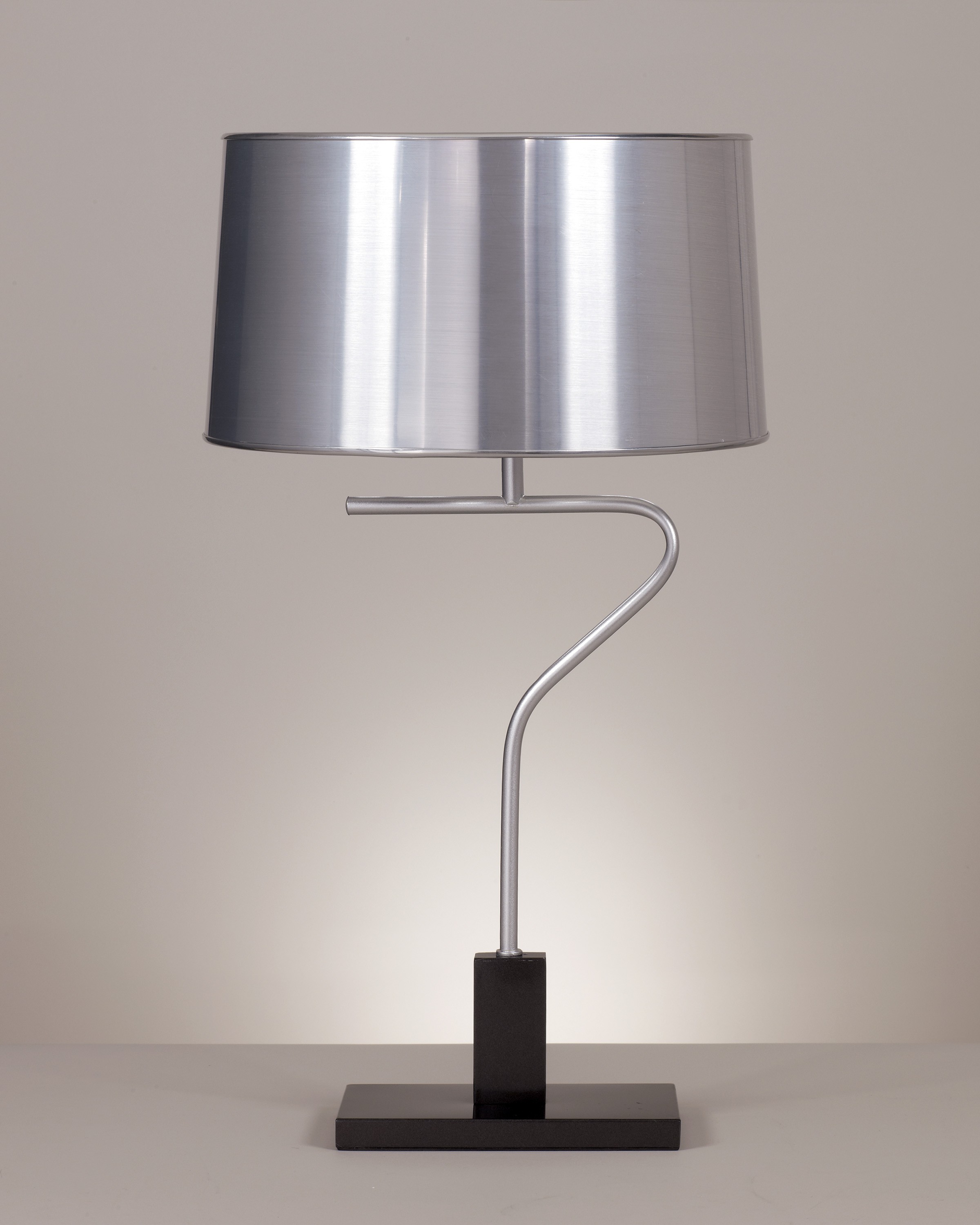 Contemporary Reading Lamp Design photo - 3