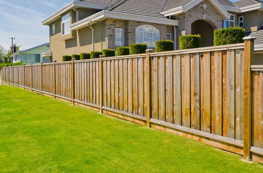 Foolproof Designs and Privacy Fence Types For Your Updated Home photo - 6