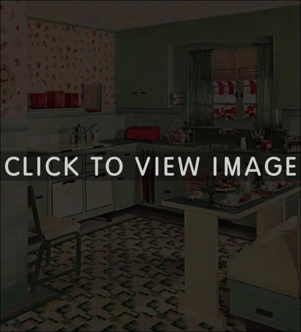 Fruity Wallpaper on an Old-Fashioned Kitchen photo - 10