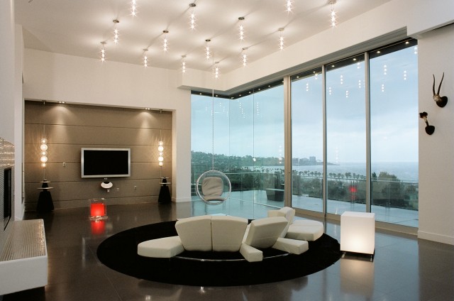 Modern Luxury Living Room photo - 1