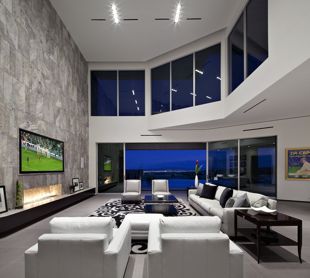 Modern Luxury Living Room photo - 6