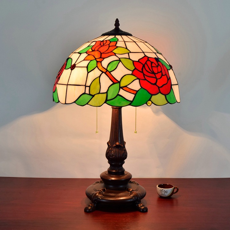 Red Rose Stained Glass Table Lamp Shades photo - 5