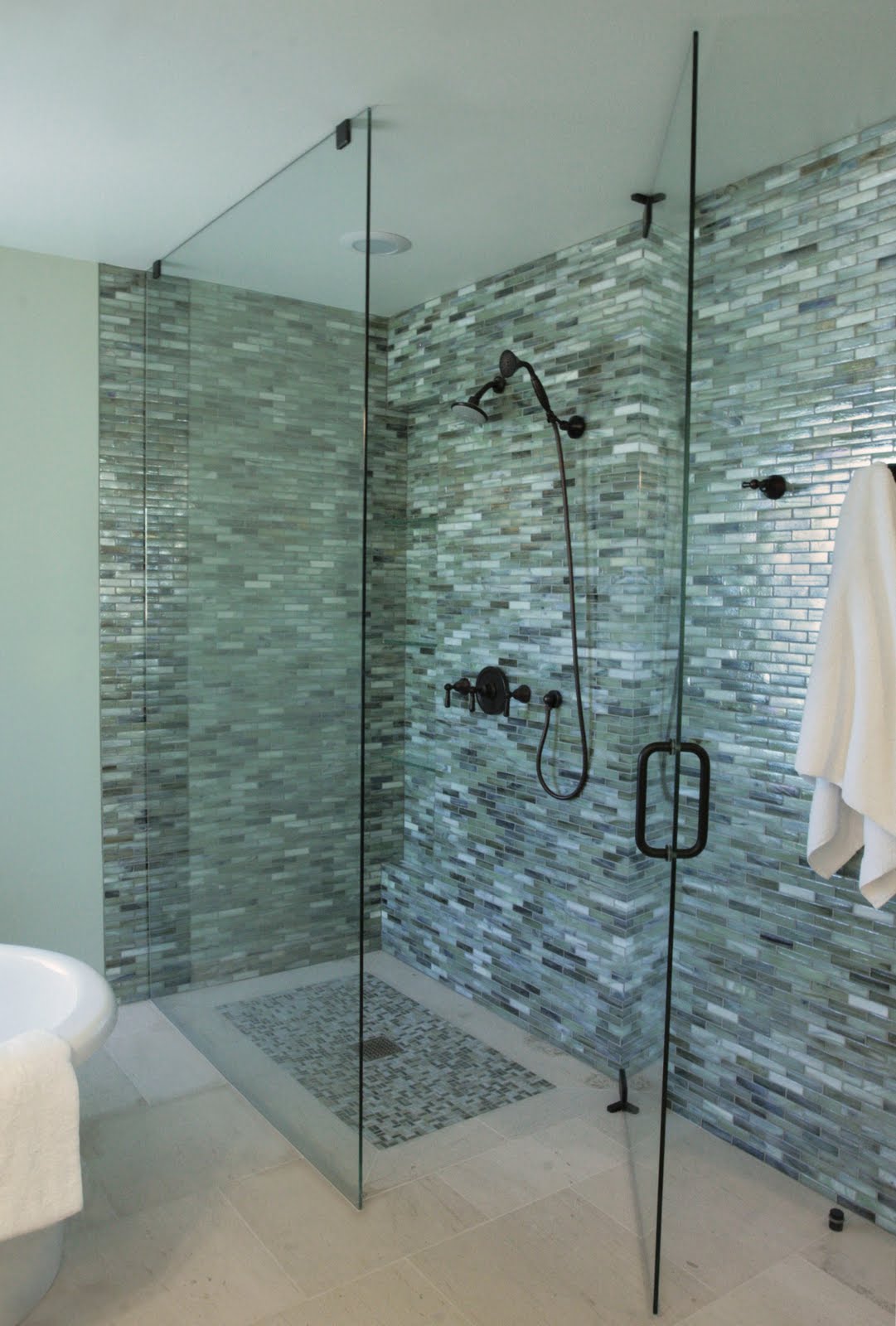 bathroom tile designs glass photo - 4