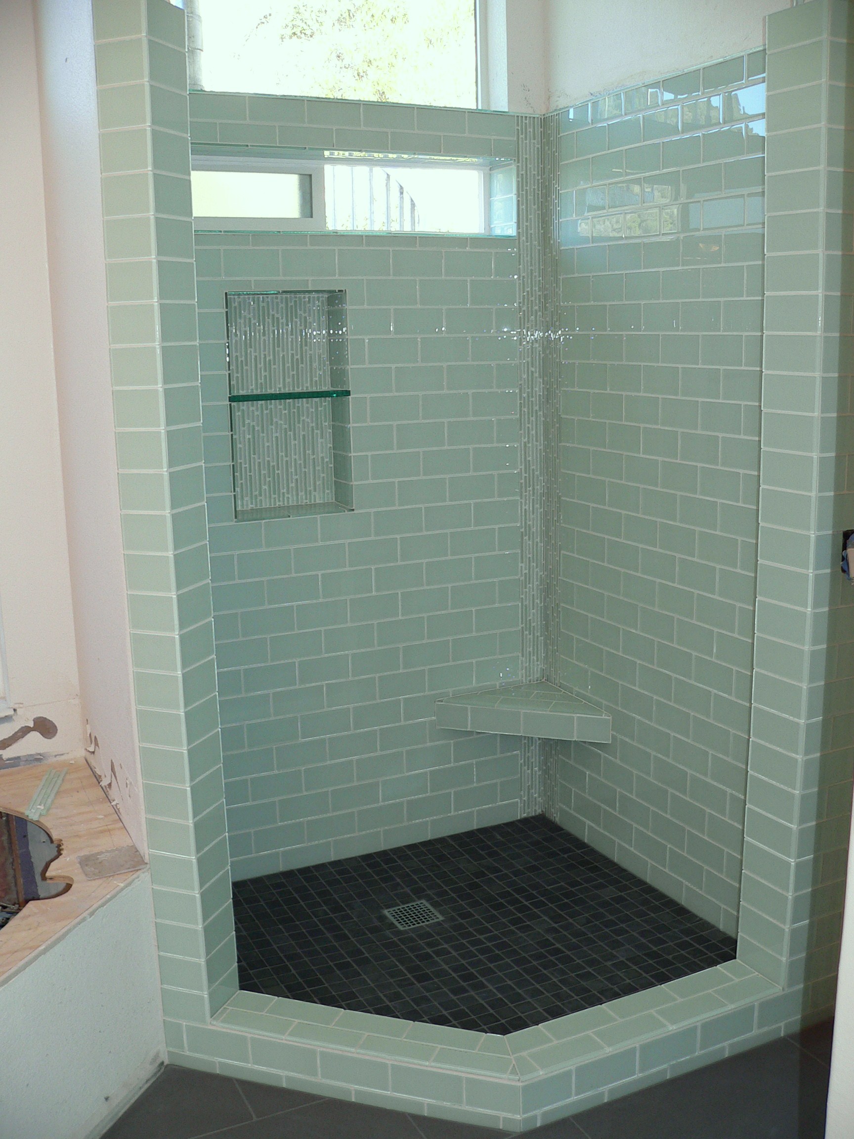bathroom tile designs glass mosaic photo - 1