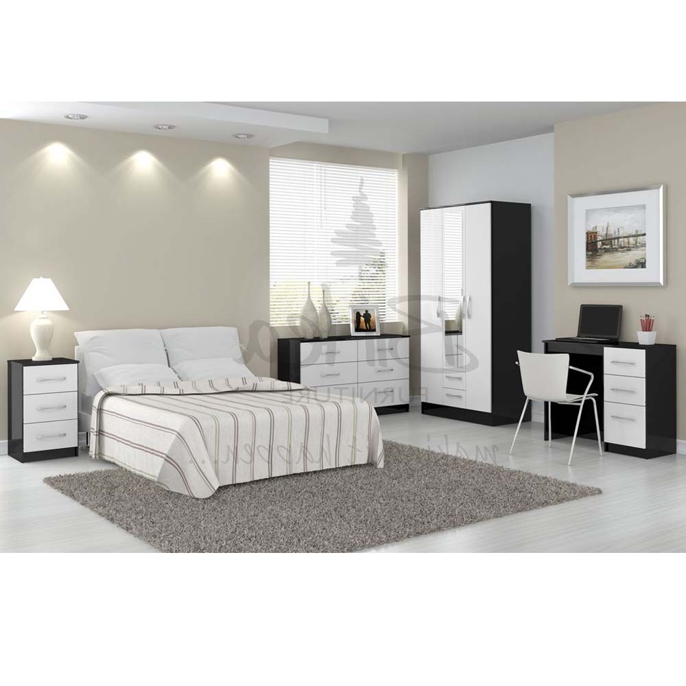 bedroom furniture black and white photo - 1