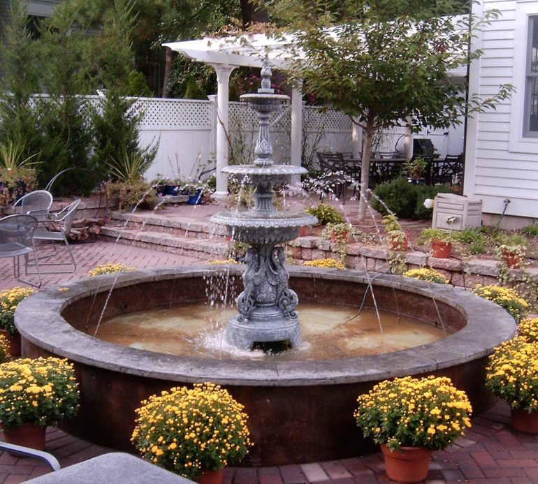 best outdoor garden fountains photo - 3