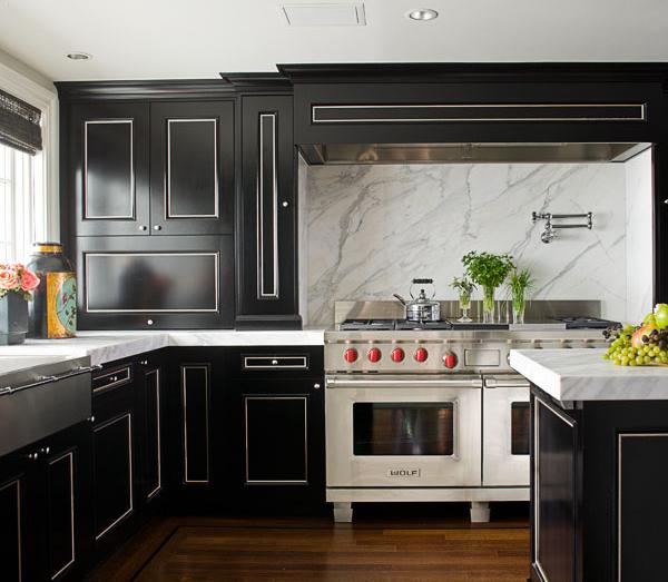 black cabinets for kitchen photo - 9