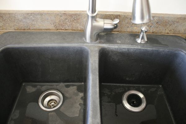 black granite composite sink cleaning photo - 3