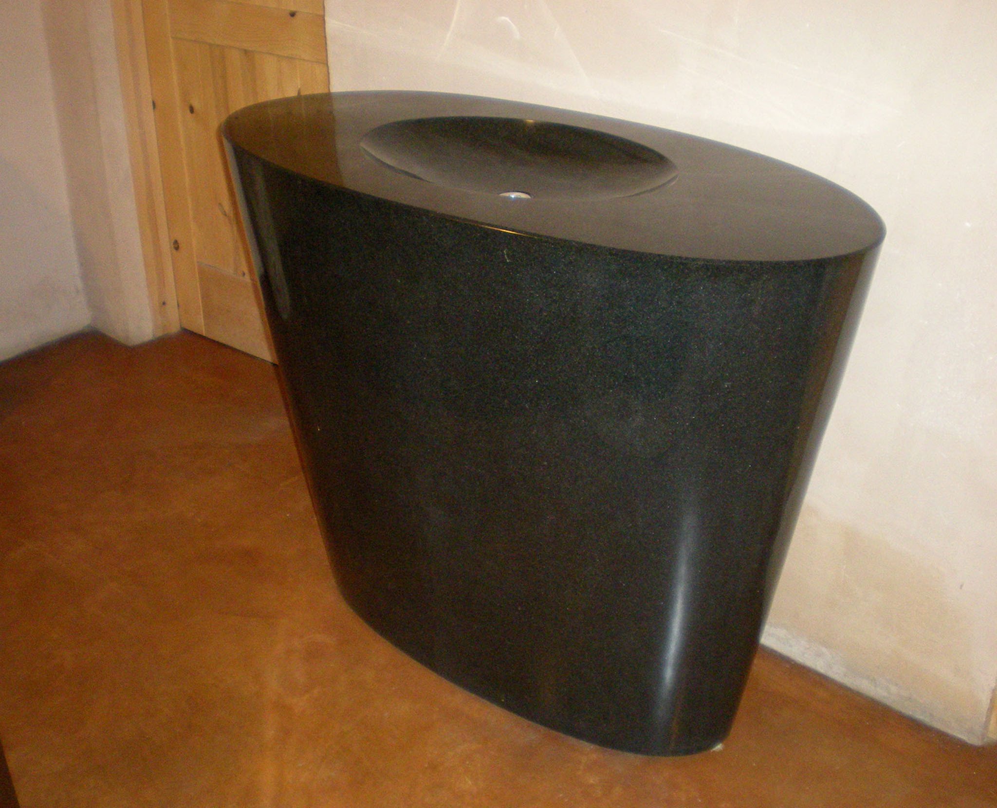 black granite pedestal sink photo - 4