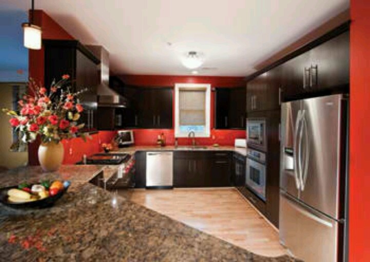 black kitchen cabinets with red walls photo - 10