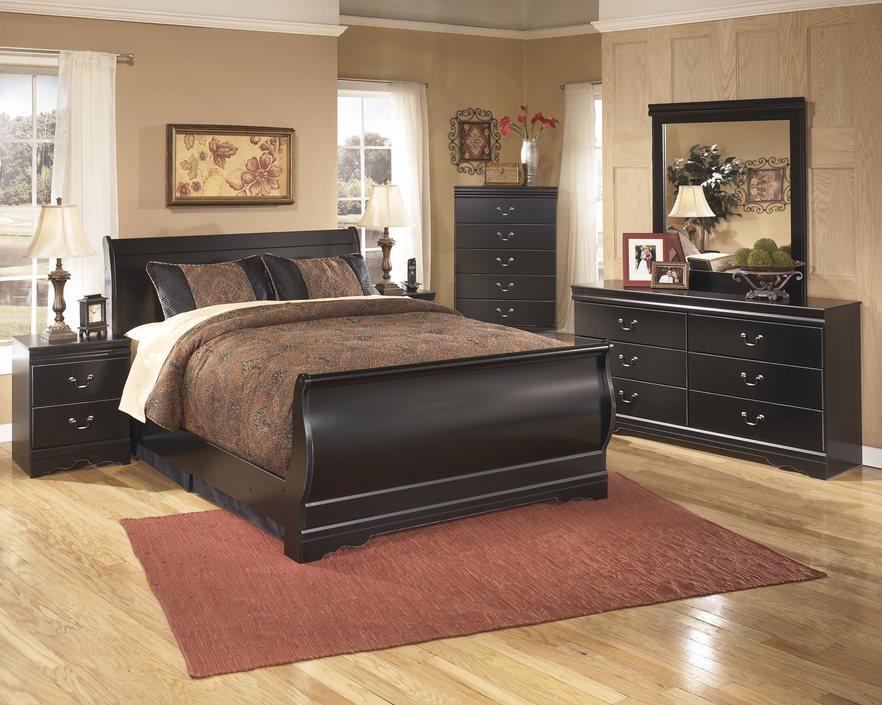 black oversized bedroom furniture photo - 1