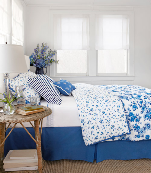 blue and white bedrooms photo - 2