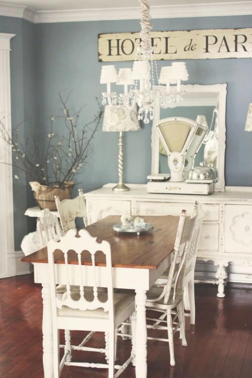blue and white shabby chic bedrooms photo - 8