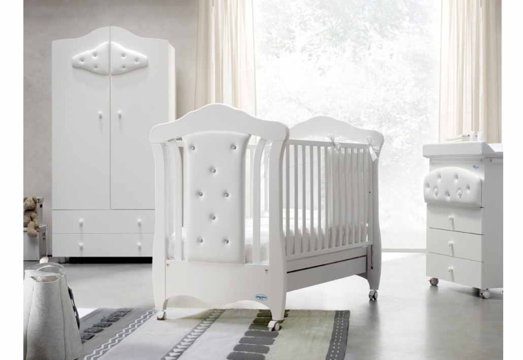boys room with white furniture photo - 4