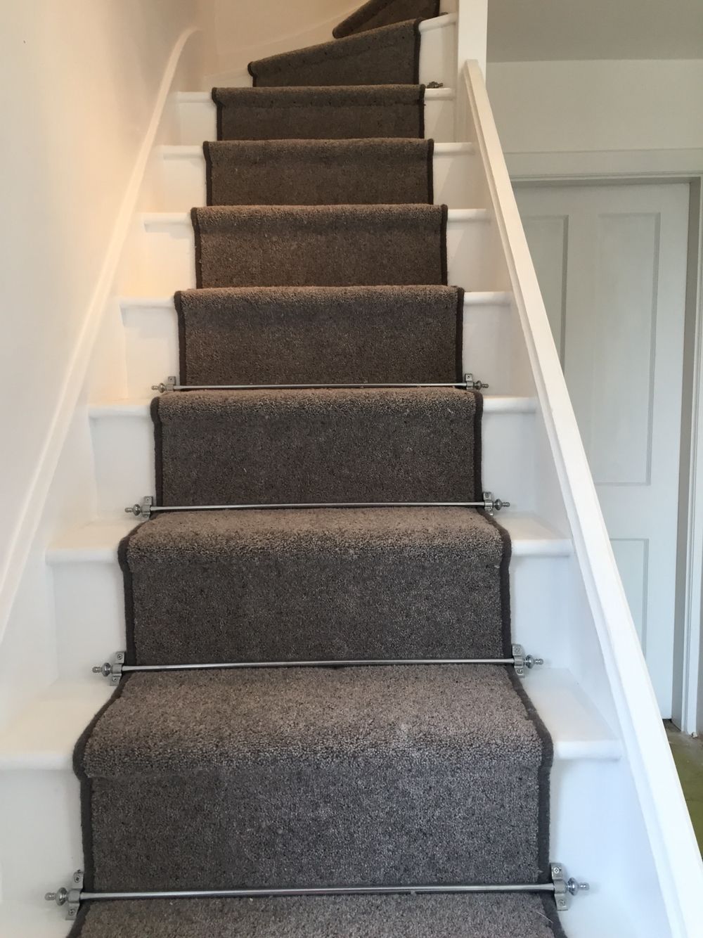 carpet runners and stair rods photo - 4