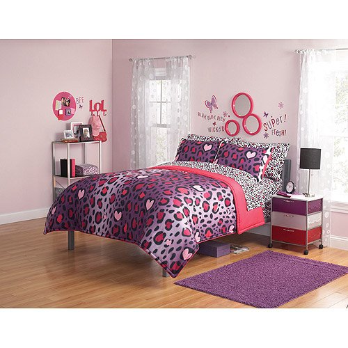 cheetah print and purple bedroom photo - 3