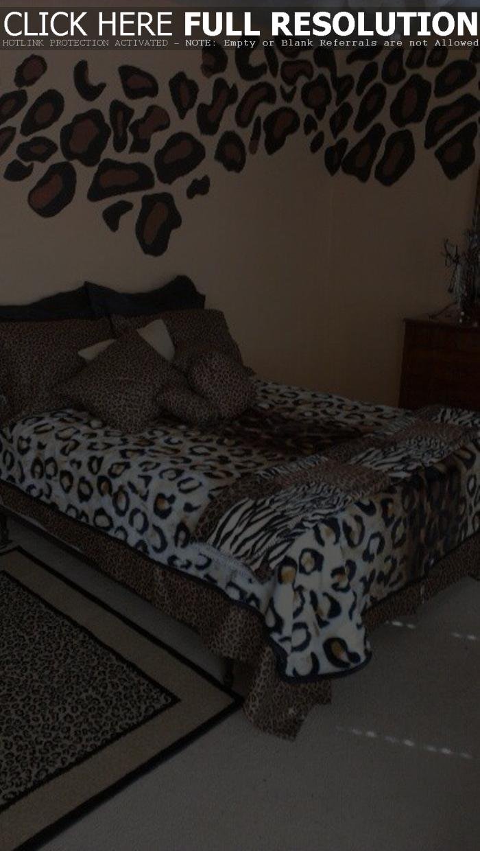 cheetah print bedroom decor photo - 10
