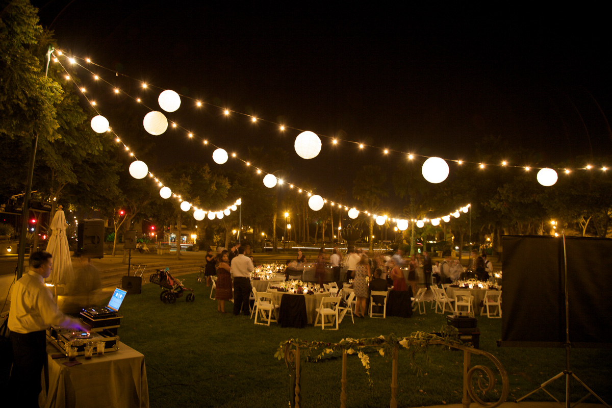 cool outdoor party lights photo - 5