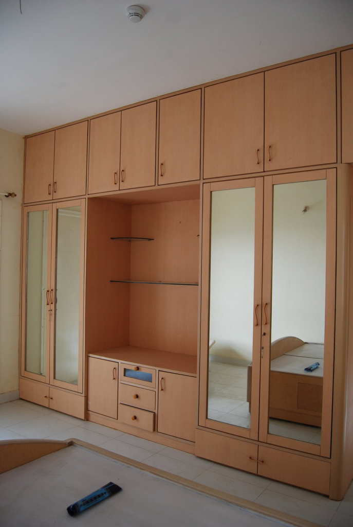 cupboard designs with mirror photo - 9