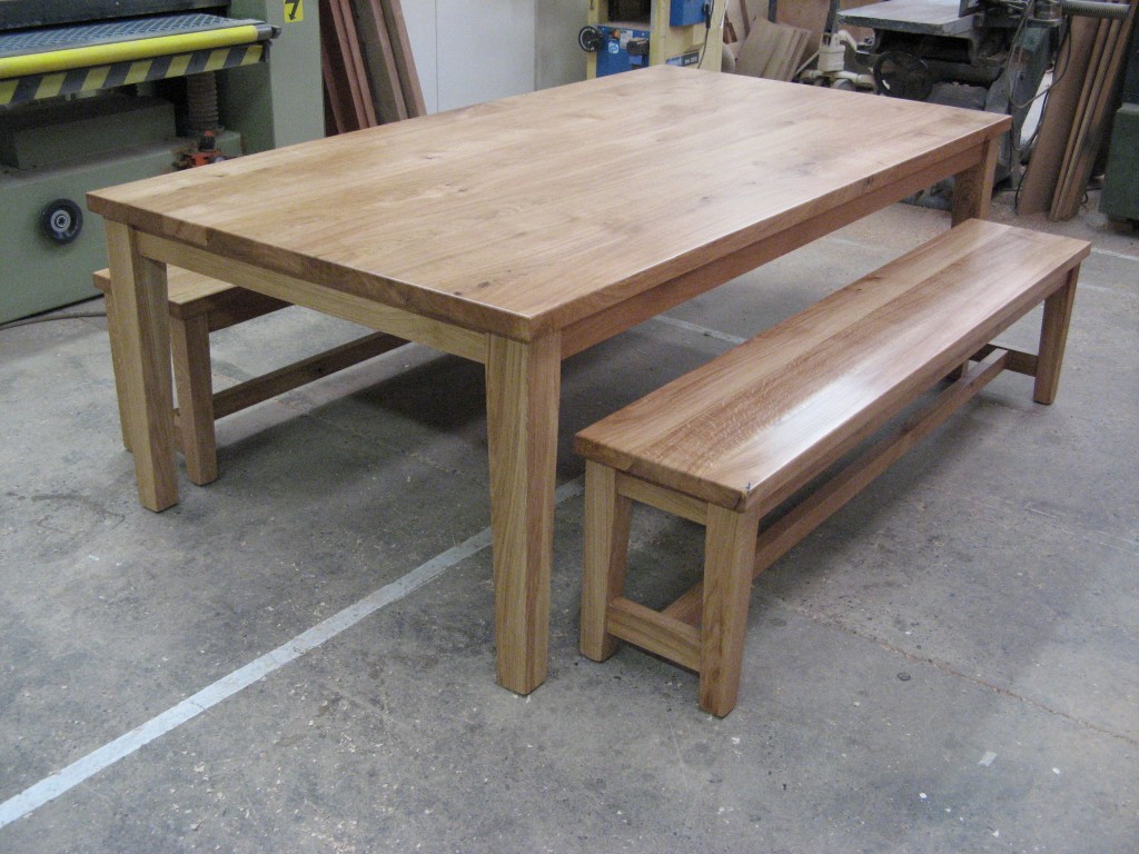 dining tables with bench seats photo - 2