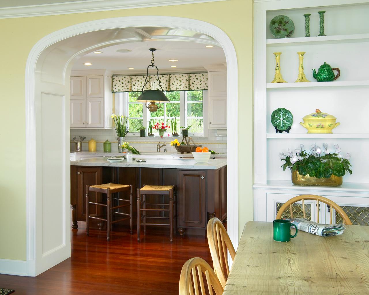 french country kitchen yellow photo - 3