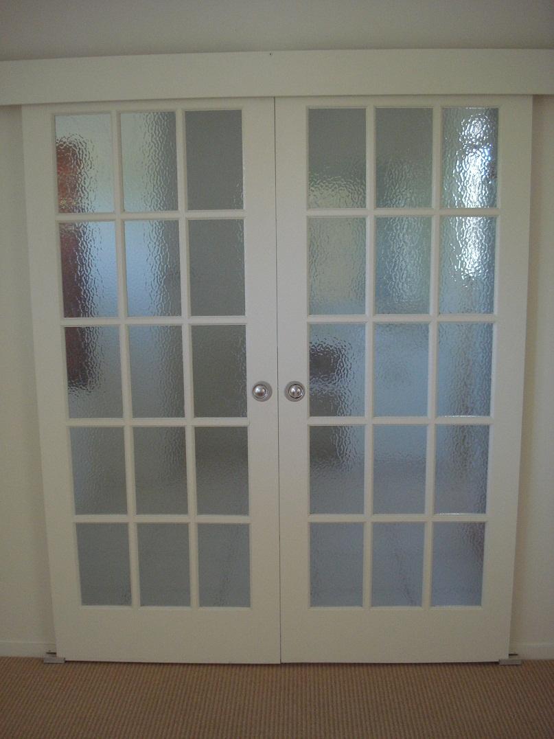 french doors interior frosted glass photo - 8