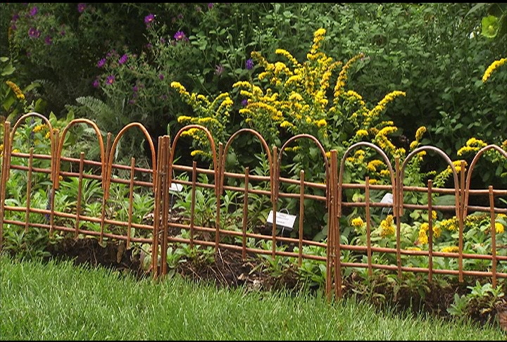 garden ideas fence borders photo - 8