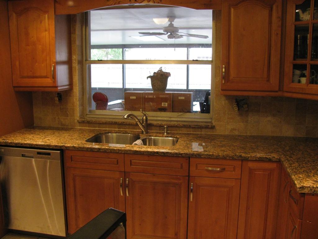 granite kitchen counter designs photo - 9