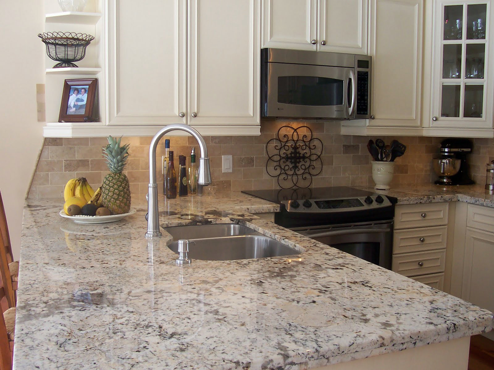 granite kitchen counter pictures photo - 8