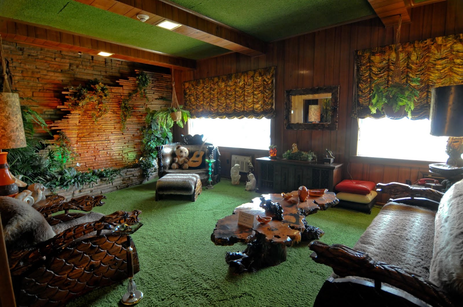 jungle living room designs photo - 6