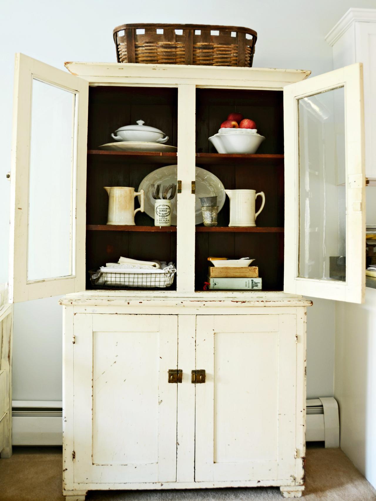 kitchen cabinet hutch ideas photo - 7