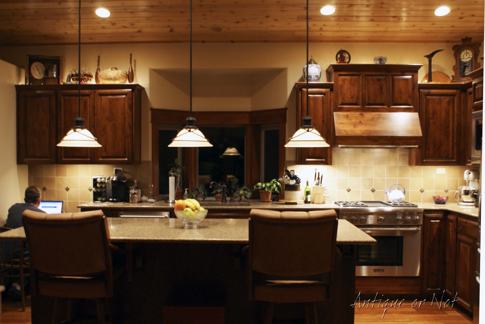 kitchen cabinet topper ideas photo - 4