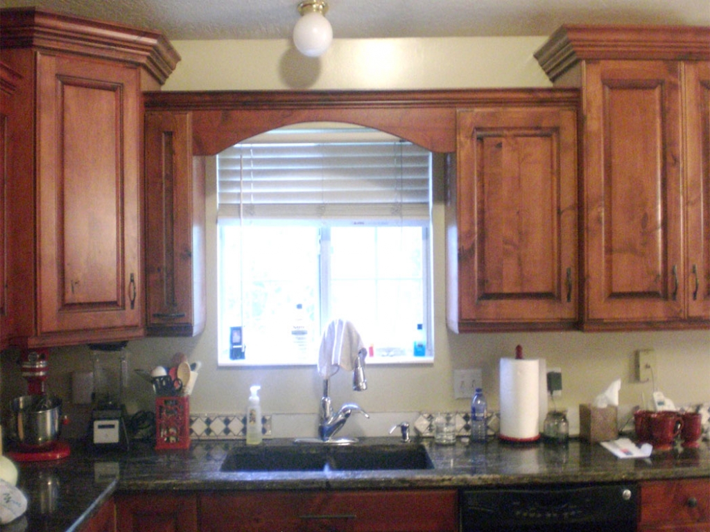 kitchen cabinet valance ideas photo - 5
