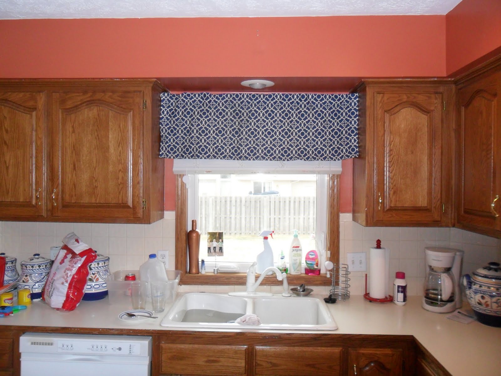 kitchen cabinet valance ideas photo - 6